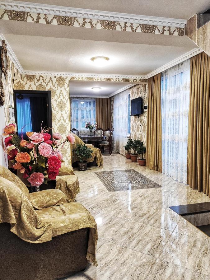 Sophia'S Guesthouse كازباجي المظهر الخارجي الصورة